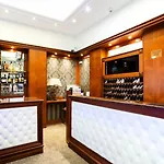 Astoria 3*