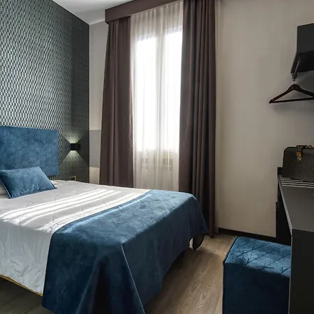 Hotel Astoria 3*
