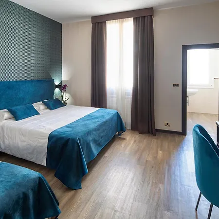 Astoria Hotel