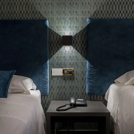 Astoria 3* Bolonha