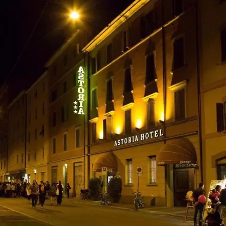 Astoria Hotel 3*