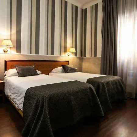 Astoria Hotell