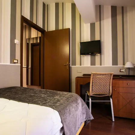 Astoria Hotel